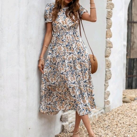 Floral Dress - Picture 3 of 5